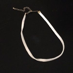 White choker